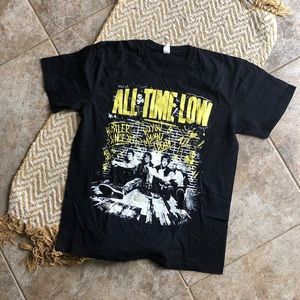 NWOT All time low band tee crew neck size large